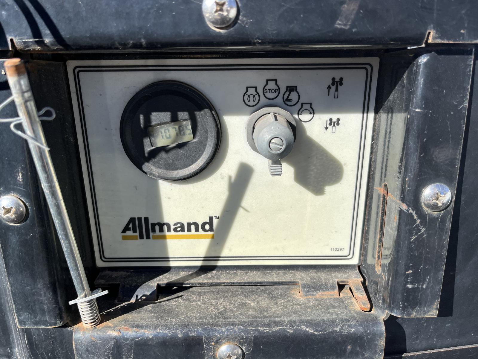 ./imagenes/INVOICE/2019/17107/ALLMAND NIGHT-LITE V-SERIES NLV (4).JPG